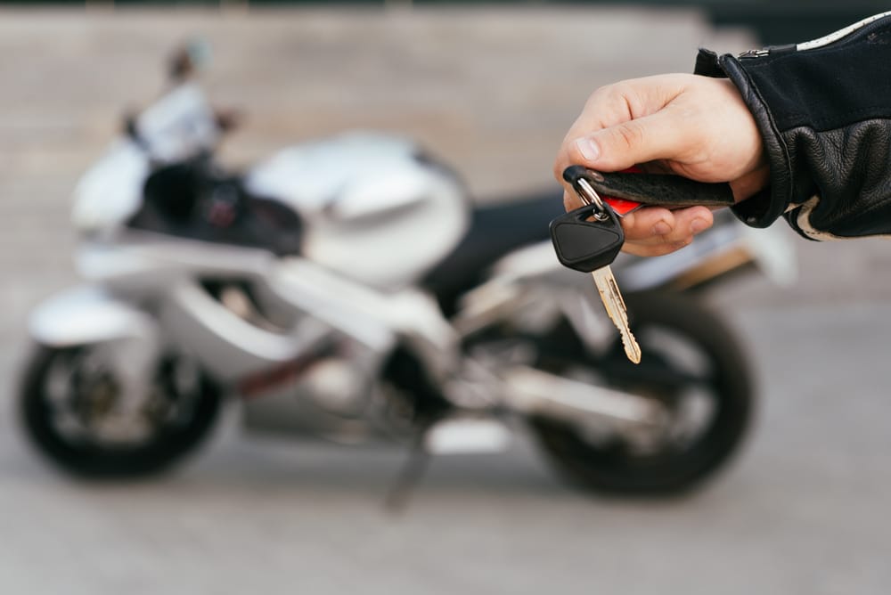 découvrez nos offres d'assurance moto pas cher et protégez votre véhicule tout en économisant. profitez de garanties adaptées à vos besoins et d'un service client réactif. comparez les prix et choisissez la meilleure assurance pour votre moto dès aujourd'hui !