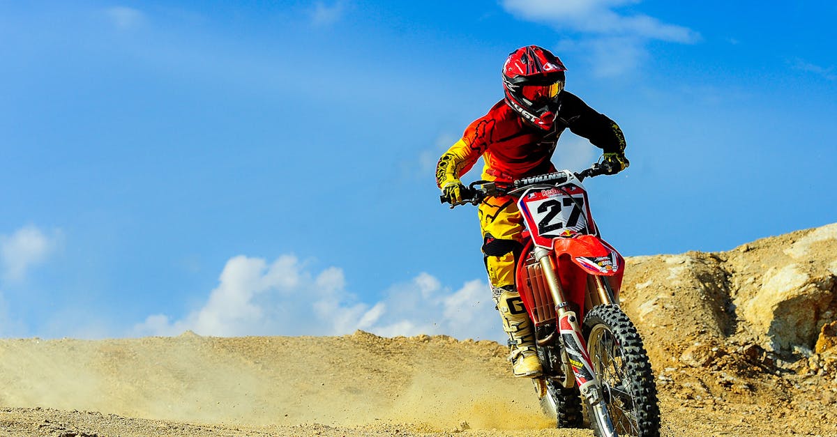 découvrez l'univers passionnant des motos : conseils d'achat, entretien, accessoires, et nouveautés. que vous soyez un motard chevronné ou un débutant, plongez dans nos articles pour vivre votre passion sur deux roues.