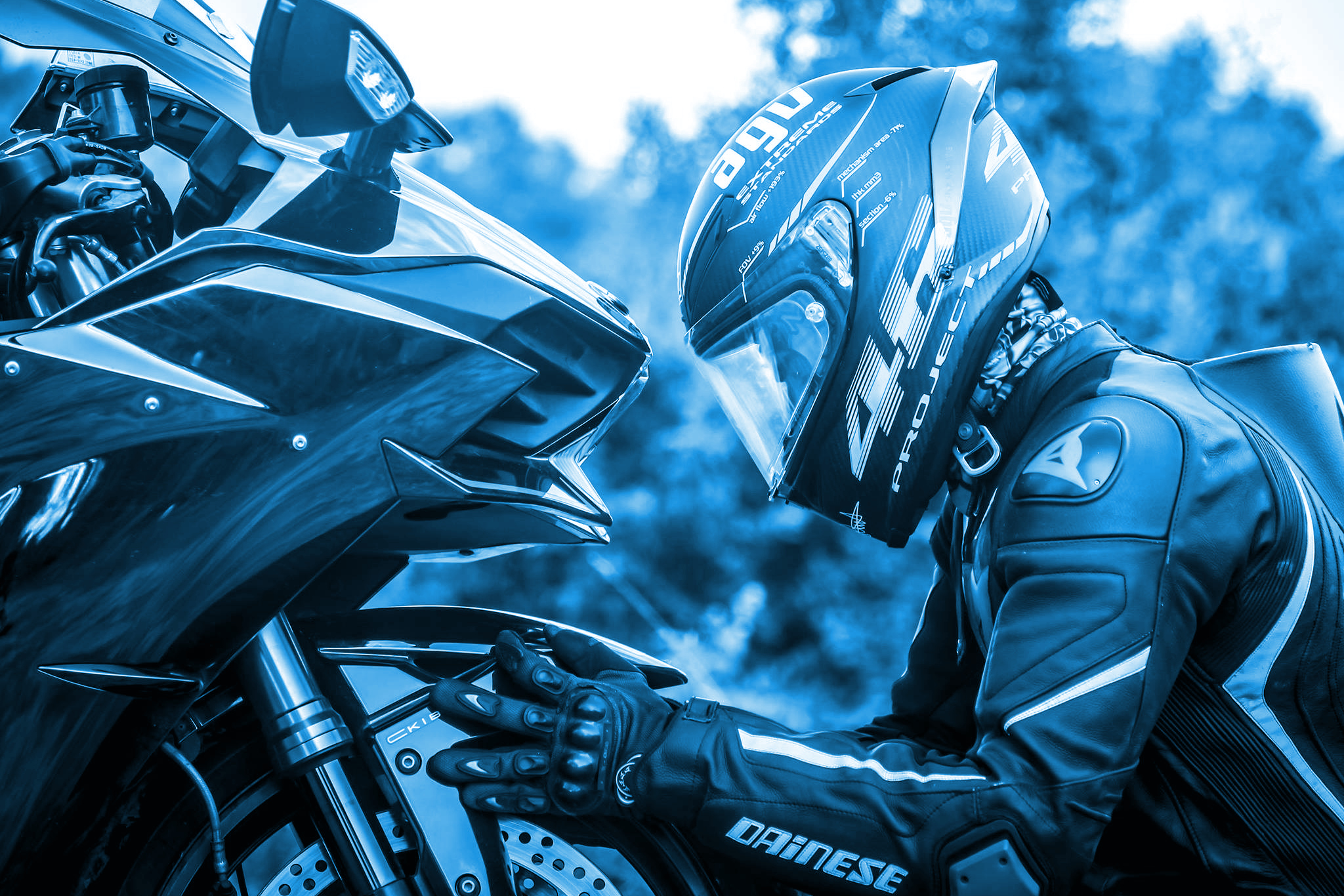 découvrez comment choisir la meilleure couverture d'assurance pour votre moto. obtenez des conseils pratiques pour évaluer vos besoins, comparer les offres et assurer une protection optimale contre les risques.