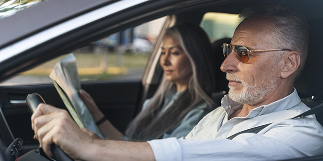 découvrez nos solutions d'assurance auto spécialement conçues pour les seniors. profitez de tarifs avantageux et d'un service adapté à vos besoins pour une conduite sereine et sécurisée.